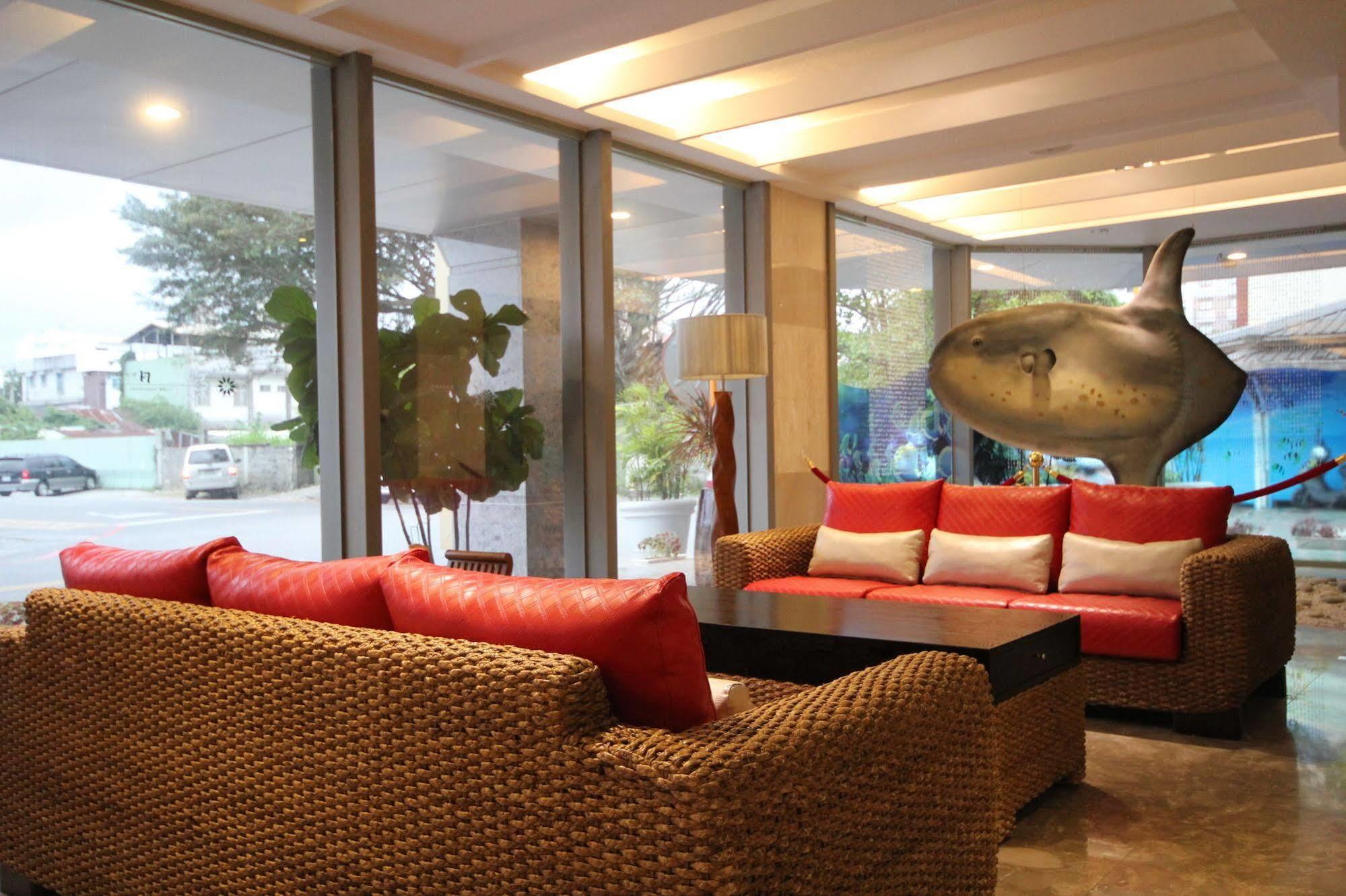 Fish Hotel Hualien Hualien City Exterior foto